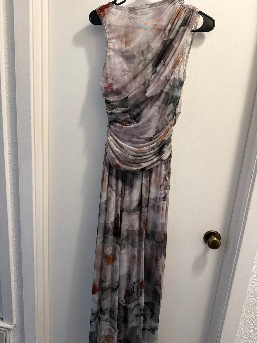 Abercrombie & Fitch Floral Draped Maxi Dress in Blush, Olive & Taupe - Picture 3 of 5